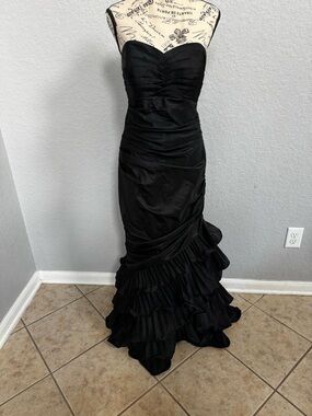 Dalia MacPhee strapless sweetheart mermaid Evening Cocktail Gown Dress  Size 6